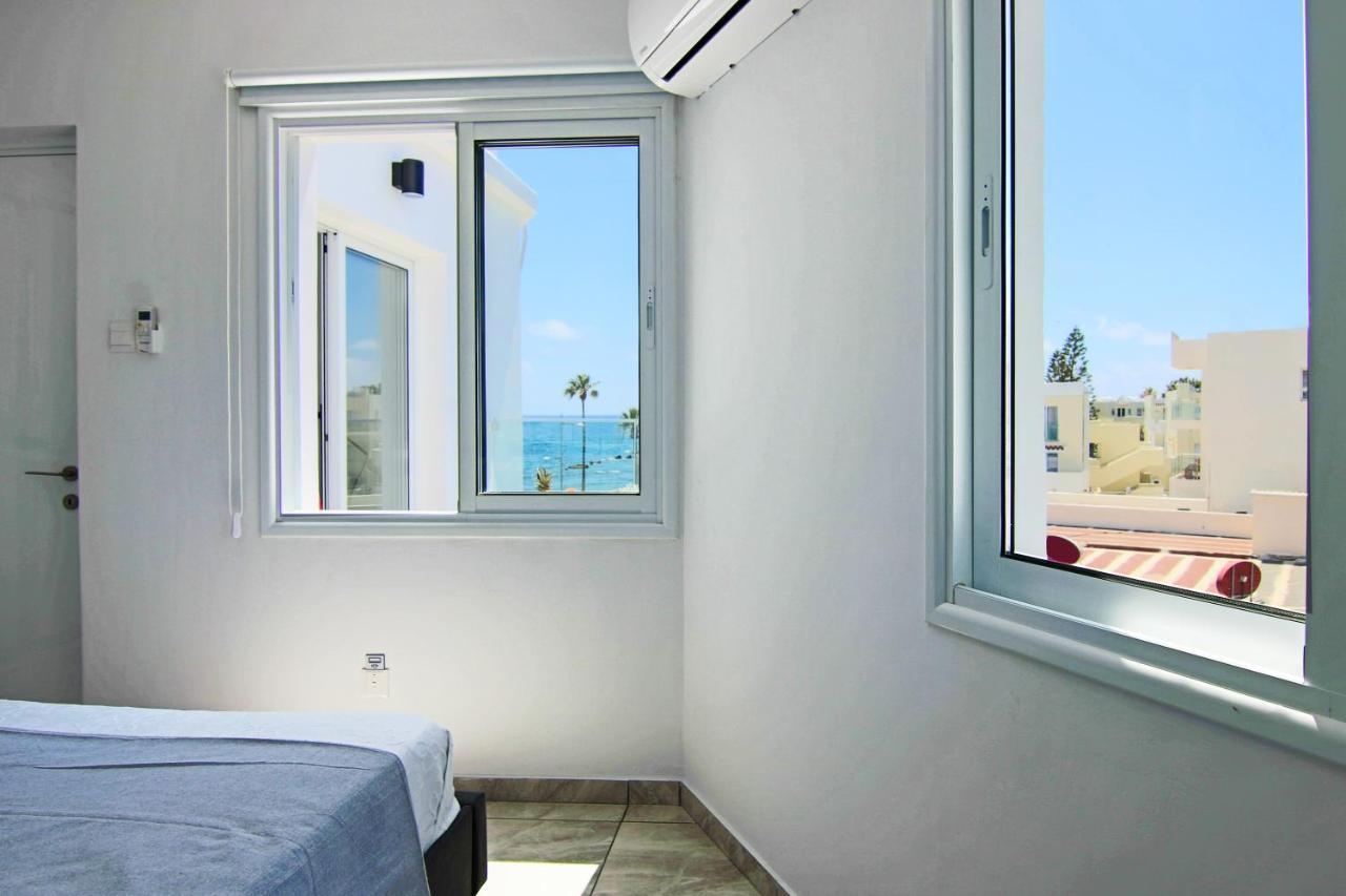 Phaedrus Living: Seaside Luxury Flat Lighthouse 74 Apartment Paphos Luaran gambar